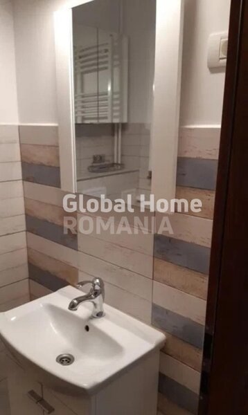 Piata Unirii-Blv Unirii apartament 3 camere renovat- mobilat- utilat